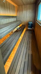 Φωτογραφία από το άλμπουμ του Modern Lake House With Spa At Lake Barken σε Sörbo