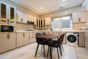 Køkken eller tekøkken på سكون للوحدات السكنيه