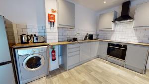 Køkken eller tekøkken på K Suites - Bridge Apartments 9