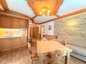 Et opholdsområde på B&B Family Accommodation Canazei SKI-IN SKI-OUT