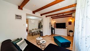 Et tv og/eller underholdning på Villa Bradat by Villas Guide