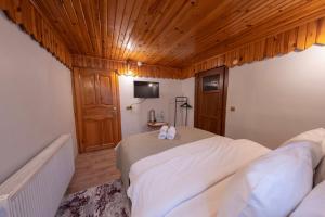 Afbeelding uit fotogalerij van Abant Zümrüt Dağ Evi in Dereceören