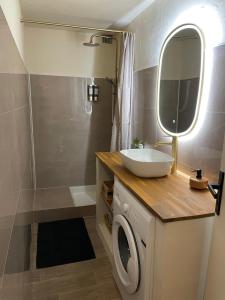 Koupelna v ubytování Appartement Nid Bohème - Romantique et Cosy