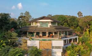 Bygningen som villaen ligger i