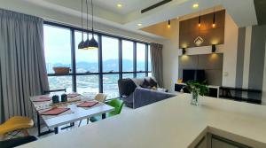 Khu vực ghế ngồi tại Panoramic KLCC Lake view, M CITY Jalan Ampang