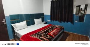 Gallery image of Hotel Gopi Dham in Jāmb