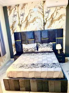 En eller flere senge i et værelse på Appartement T3 Moderne et Équipé