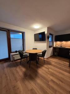 Et tv og/eller underholdning på Ferienwohnung Mein Platz im Harz