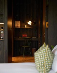 Postel nebo postele na pokoji v ubytování Mad Swans in The Mendips + 24 fotografií