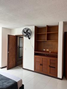 Køkken eller tekøkken på Arya Land Yoga Hostel