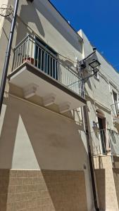 En balkon eller terrasse på La Casa di Marì