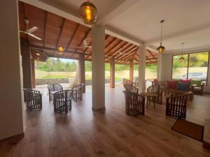 Nhà hàng/khu ăn uống khác tại Turtle Bay View resort and restaurant