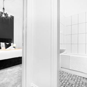 Afbeelding uit fotogalerij van Cozy 1Bed Apartment - Parking - Fast Wi-Fi 9PCT in Rudston