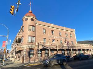 Το κτήριο όπου στεγάζεται  το ξενοδοχείο