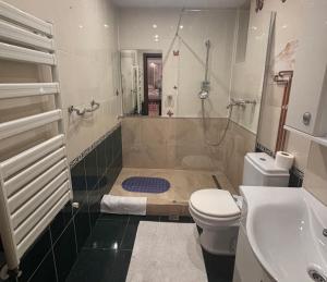 Et badeværelse på Casa Edan Breaza + 63 billeder