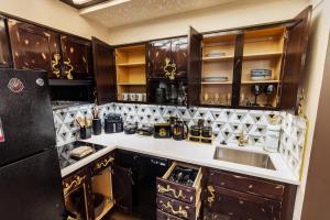 Køkken eller tekøkken på Apartment w 4 Beds Near I-Drive