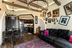 Køkken eller tekøkken på Apartment w 4 Beds Near I-Drive