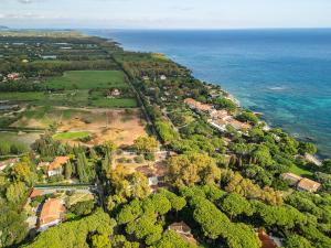 Naturlandskabet i nærheden af villaen