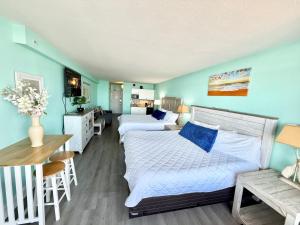 Khu vực ghế ngồi tại Landmark resort +42 ảnh