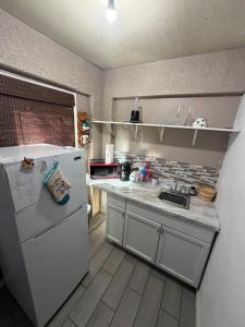 Nhà bếp/bếp nhỏ tại Cozy studio