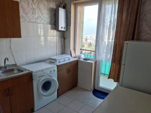 Η κουζίνα ή μικρή κουζίνα στο Verkhvebi