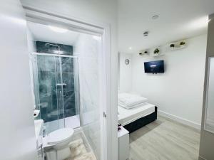 Koupelna v ubytování Letza House - Private En-Suite Rooms near Cardiff City Centre