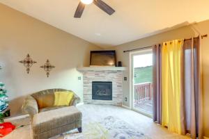 Et opholdsområde på 4 Mi to Offutt AFB - Family Home in Omaha Suburbs!