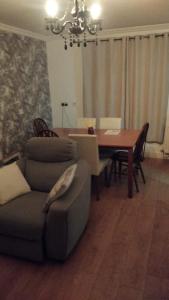 Et opholdsområde på Midtown cozy hideout