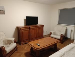 Et tv og/eller underholdning på Spital 3 camere Piață 7 Nov