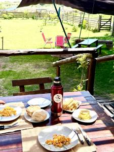 Nápoje v ubytování Cabaña frente a las dunas, a 5 minutos de Mundo Marino y Termas Marinas