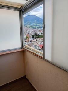 En generel udsigt til bjerge eller udsigt til bjerge taget fra den private indkvartering