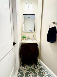 Koupelna v ubytování Historic Madison Ave