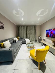 Posezení v ubytování The best uptown experience in the windy city