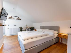 En eller flere senge i et værelse på Leni Top 6