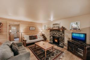 Posezení v ubytování Glacier Springs #95