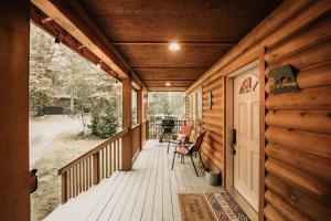 Balkón nebo terasa v ubytování Glacier Springs #89