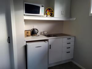 Ảnh trong thư viện ảnh của Te Kouma Sunsets 