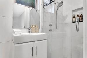 Ένα μπάνιο στο Koora Nest - Secluded Bushland Escape in the Hills +21 φωτογραφίες