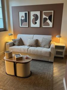 Khu vực ghế ngồi tại Marianne l'Essentiel