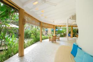 Et opholdsområde på Mosaic Villa Sanur