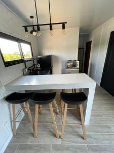 Foto de la galeria de La casa de Tokyo a Carmelo 5 fotos més