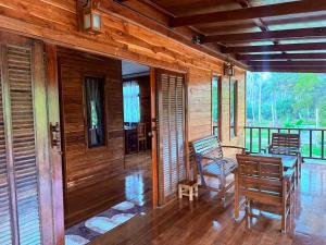 Balkón nebo terasa v ubytování Kohjum Freedom Resort