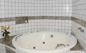 Koupelna v ubytování Hotel Don Juan
