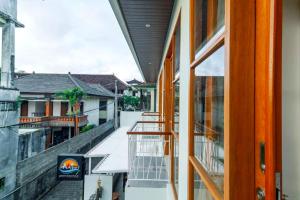 Ban công/sân hiên tại AA Inn Kuta Beach