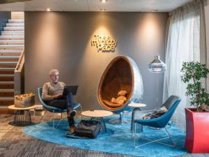 Et opholdsområde på Hôtel Novotel Valenciennes