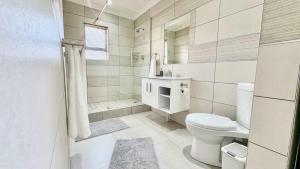 Et badeværelse på On Appointment at the Sea