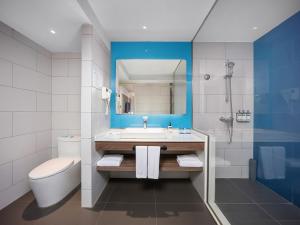 Ένα μπάνιο στο Holiday Inn Express Xi'an Bell Tower by IHG +81 φωτογραφίες