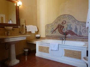 Photo de la galerie de l'établissement Château d'Arpaillargues - TERITORIA, à Arpaillargues-et-Aureillac