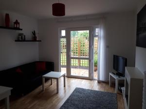 Gallery image of The Lily Pad apartment & Wrens Nest studio in Swindon