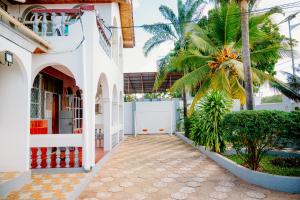 Budova, kde se apartmán nachází + 29 fotografií